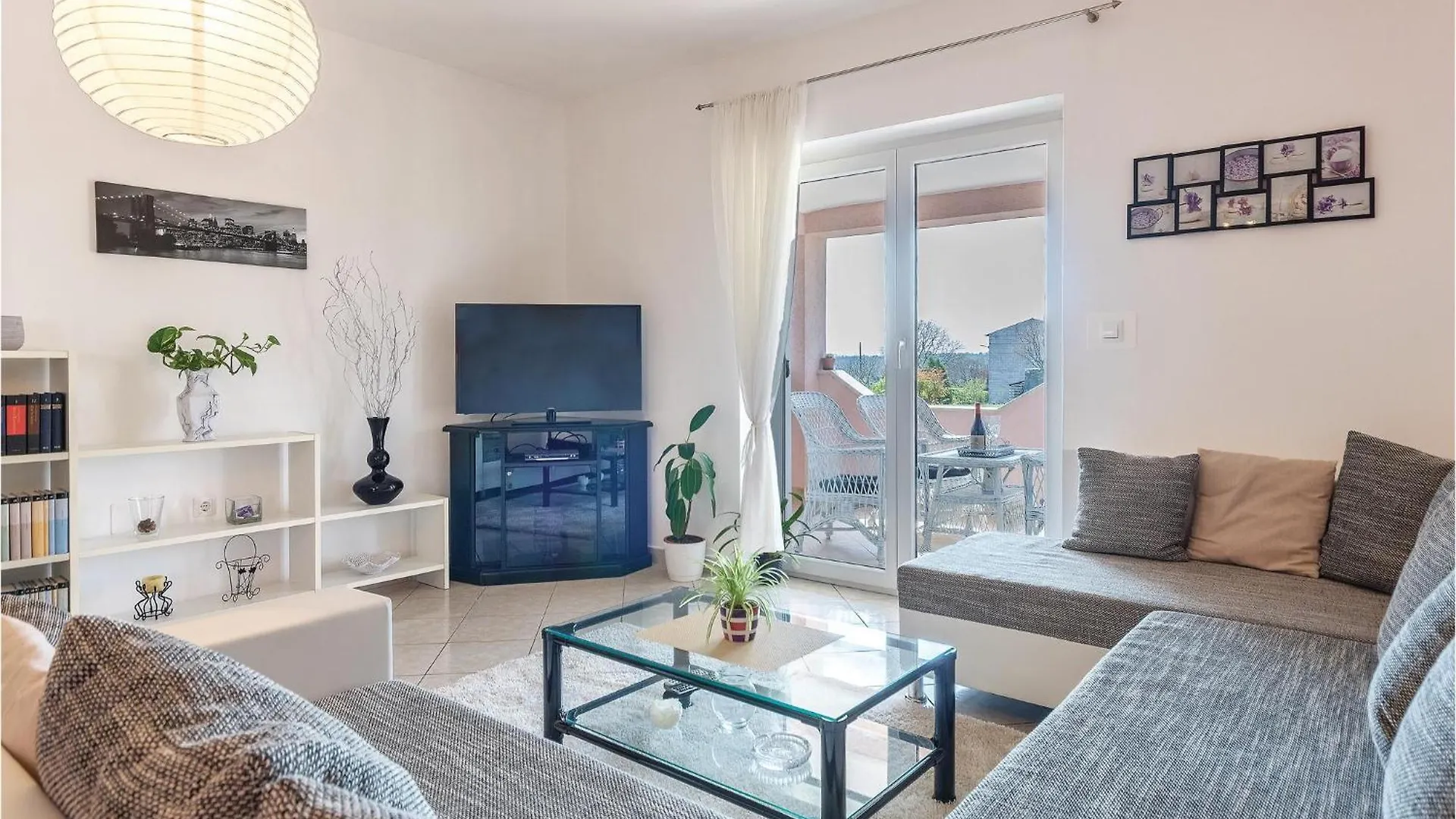 Stunning Apartment In Marcana With Kitchen 0*,  Kroatien